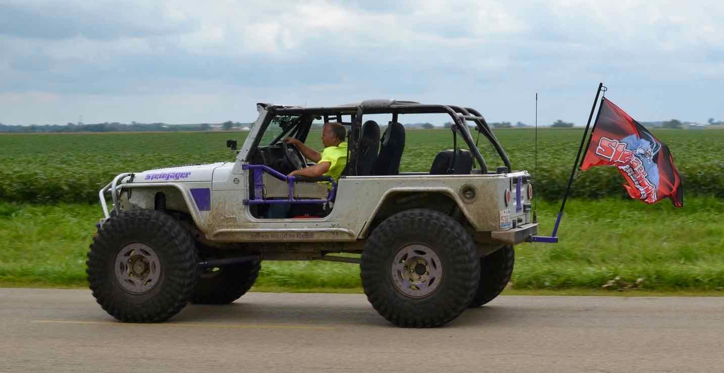 HITCH MOUNTED SINGLE FLAG HOLDER KIT