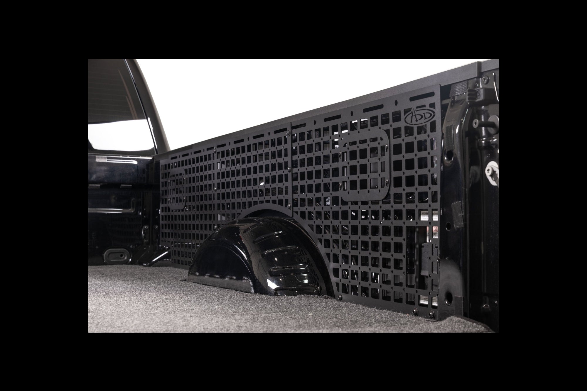 2023-2026 Ford Super Duty F-250/350/450 Long Bed Side Molle Panels