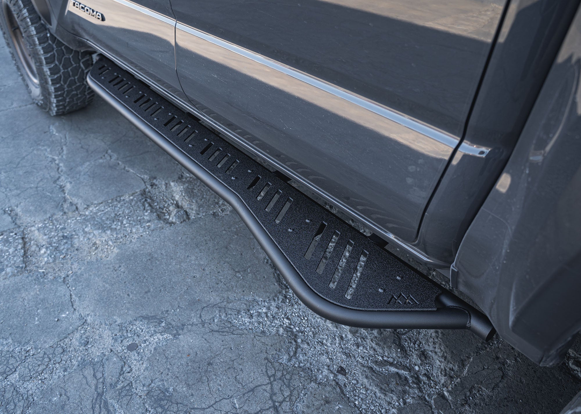 Toyota Tacoma 4th Gen (2024+) Rock Sliders