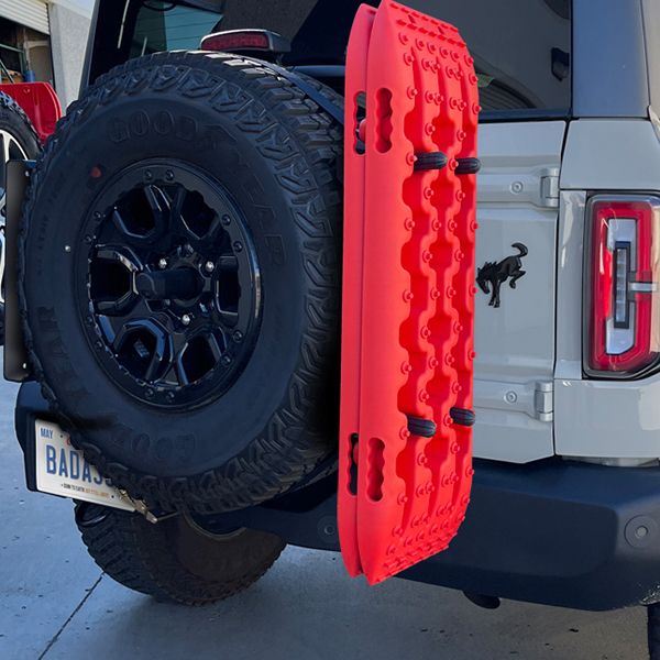 Rear Tire Side Mounting Platform w/strap - for Recovery Boards or Rototpax and Highlift Jack